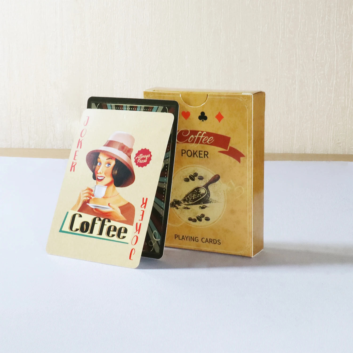 Cartes à jouer en papier café, - Board Game Viral avis et prix